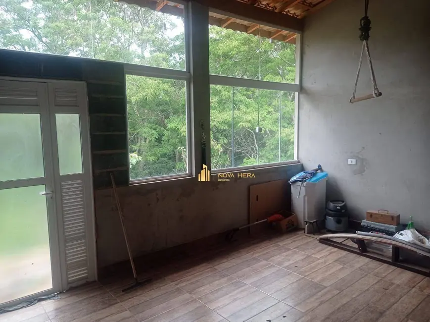 Chácara com 1 quarto à venda, 1545m2 em Ibiuna - SP - imagem 3 Foto 3 de Chácara com 1 quarto à venda, 1545m2 em Ibiuna - SP