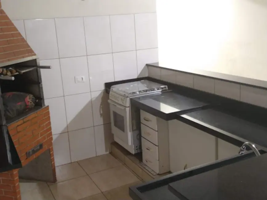Foto 2 de Sobrado com 3 quartos à venda, 125m2 em Jardim Elvira, Osasco - SP