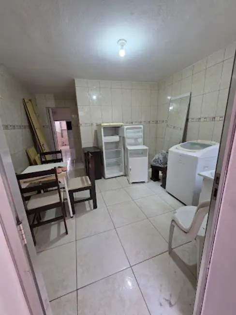 Foto 2 de Casa com 1 quarto para alugar, 300m2 em Vila Osasco, Osasco - SP