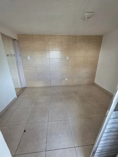 Foto 7 de Casa com 1 quarto para alugar, 300m2 em Vila Osasco, Osasco - SP