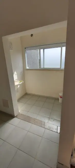 Foto 5 de Apartamento com 2 quartos para alugar, 52m2 em Jardim Maria Helena, Barueri - SP