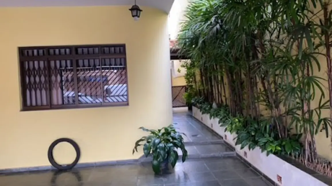 Foto 2 de Sobrado com 3 quartos à venda, 125m2 em Ayrosa, Osasco - SP
