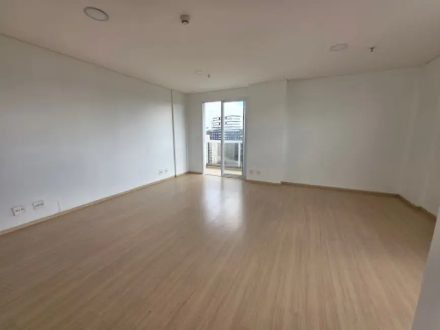 Foto 3 de Sala Comercial para alugar, 37m2 em Centro, Osasco - SP