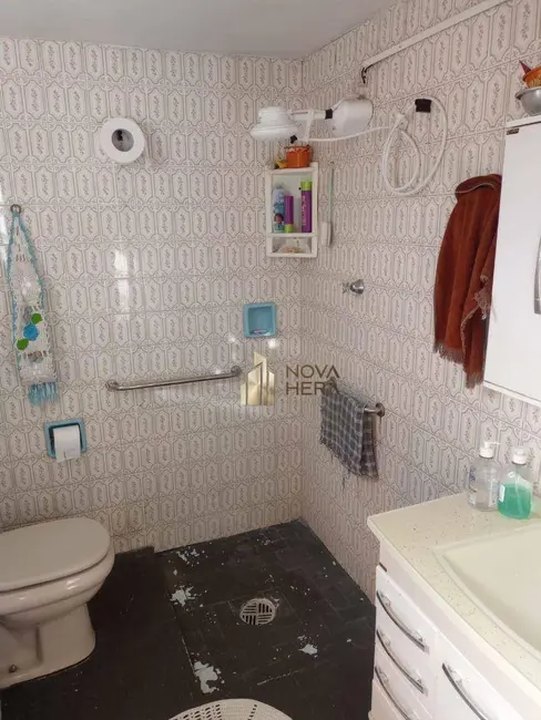 Foto 4 de Casa com 3 quartos à venda, 240m2 em Quitaúna, Osasco - SP