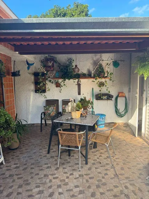 Foto 3 de Casa com 3 quartos à venda, 275m2 em Bonfim, Osasco - SP