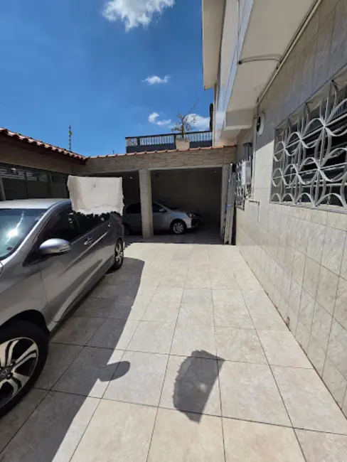 Foto 5 de Casa com 3 quartos à venda e para alugar, 252m2 em Vila Yolanda, Osasco - SP