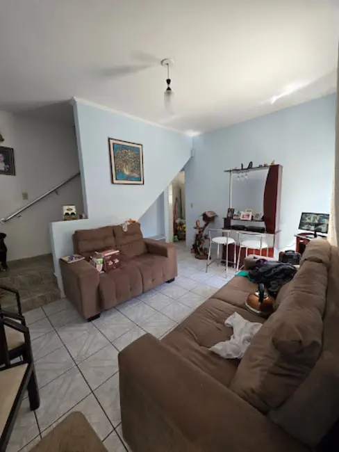 Foto 1 de Casa com 3 quartos à venda e para alugar, 252m2 em Vila Yolanda, Osasco - SP