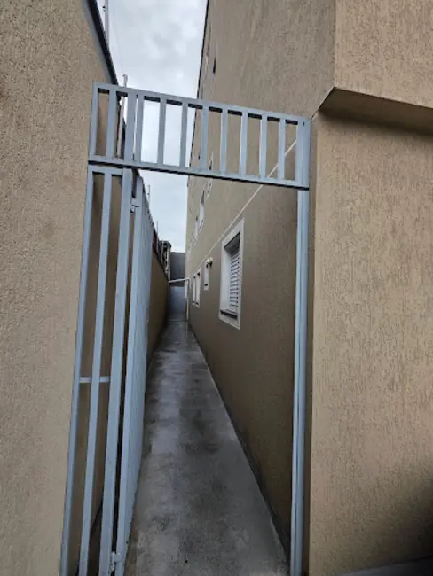 Foto 2 de Apartamento com 1 quarto para alugar, 30m2 em km 18, Osasco - SP
