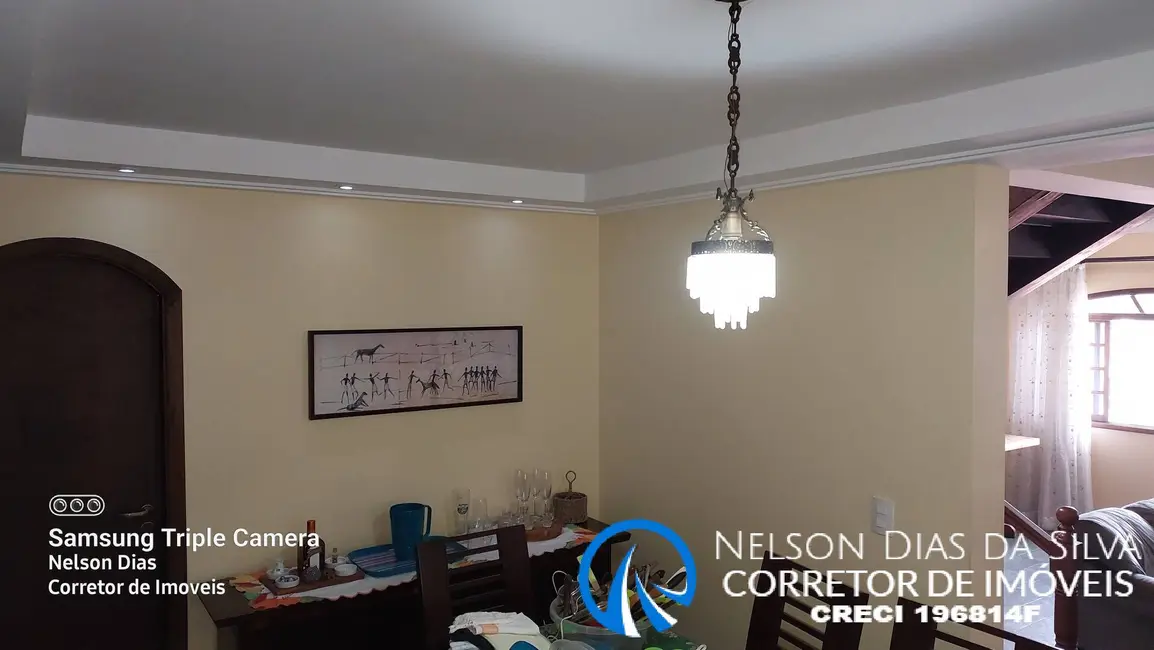 Foto 6 de Casa com 4 quartos à venda, 240m2 em Parque Assunção, Taboao Da Serra - SP