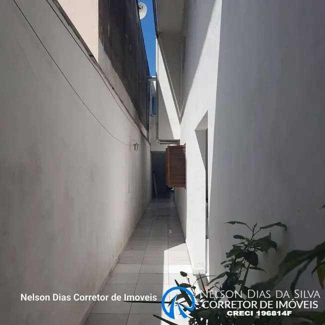 Foto 1 de Casa com 6 quartos à venda, 180m2 em Jardim Três Marias, Taboao Da Serra - SP