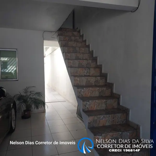 Casa com 6 quartos à venda, 180m2 em Jardim Três Marias, Taboao Da Serra - SP - imagem 3 Foto 3 de Casa com 6 quartos à venda, 180m2 em Jardim Três Marias, Taboao Da Serra - SP