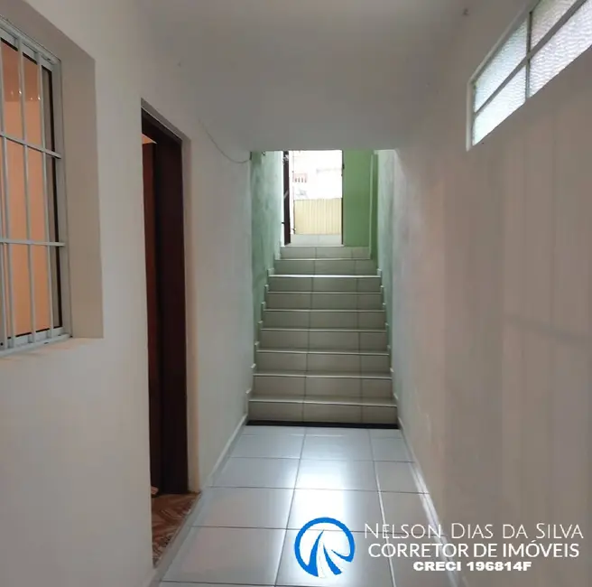 Casa com 1 quarto para alugar, 40m2 em Jardim Pinheiros, Embu Das Artes - SP - imagem 6 Foto 6 de Casa com 1 quarto para alugar, 40m2 em Jardim Pinheiros, Embu Das Artes - SP