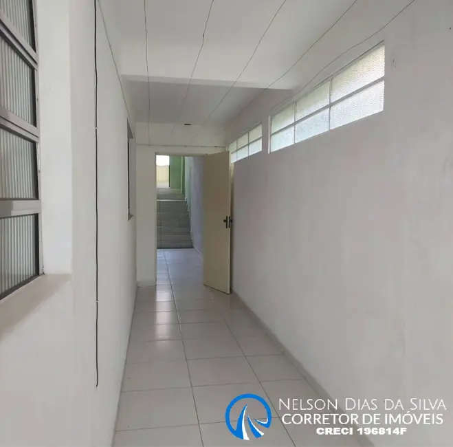 Casa com 1 quarto para alugar, 40m2 em Jardim Pinheiros, Embu Das Artes - SP - imagem 4 Foto 4 de Casa com 1 quarto para alugar, 40m2 em Jardim Pinheiros, Embu Das Artes - SP
