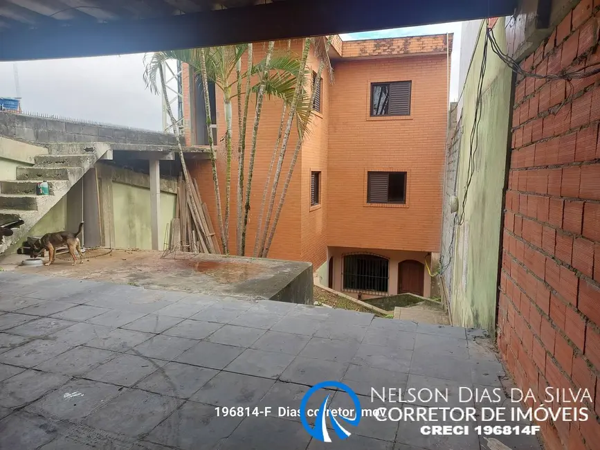 Foto 1 de Casa com 5 quartos à venda, 140m2 em Vila Regina, Embu Das Artes - SP