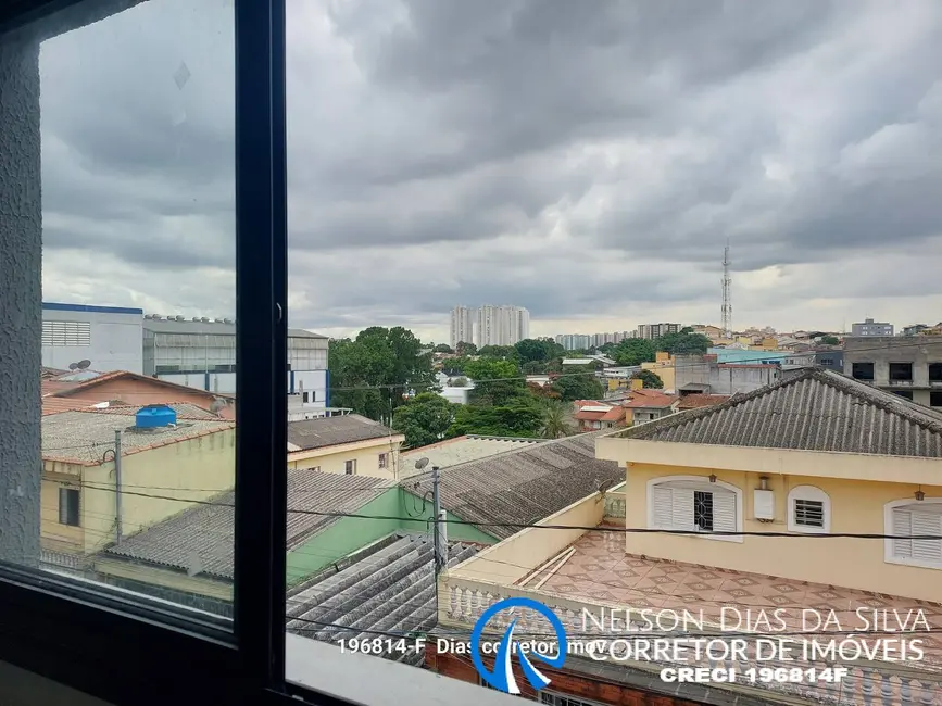 Foto 3 de Casa com 1 quarto para alugar, 60m2 em Jardim Santa Cecília, Taboao Da Serra - SP