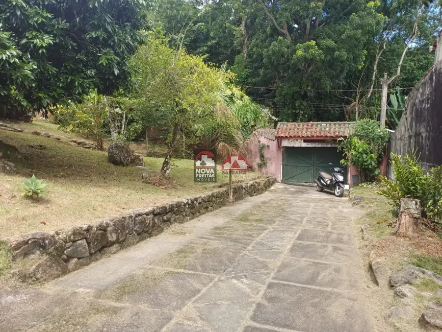 Foto 1 de Casa com 4 quartos à venda, 280m2 em Caraguatatuba - SP