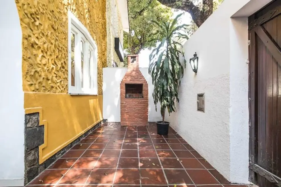 Casa com 3 quartos à venda, 160m2 em Tijuca, Rio De Janeiro - RJ - imagem 4 Foto 4 de Casa com 3 quartos à venda, 160m2 em Tijuca, Rio De Janeiro - RJ