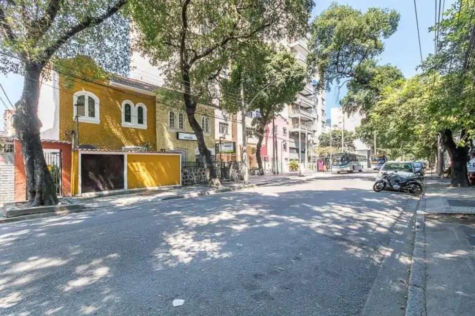 Foto 2 de Casa com 3 quartos à venda, 160m2 em Tijuca, Rio De Janeiro - RJ