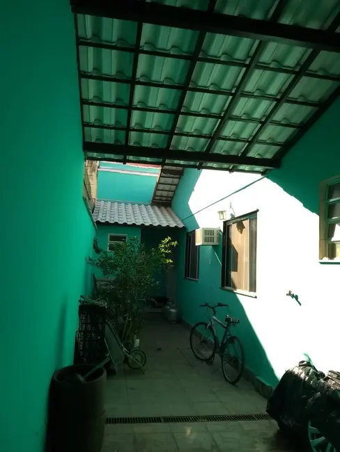 Foto 1 de Casa com 3 quartos à venda, 187m2 em Nova Iguacu - RJ