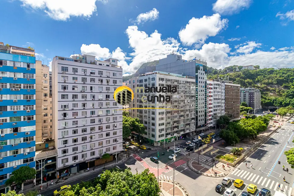 Foto 2 de Apartamento com 3 quartos à venda em Copacabana, Rio De Janeiro - RJ