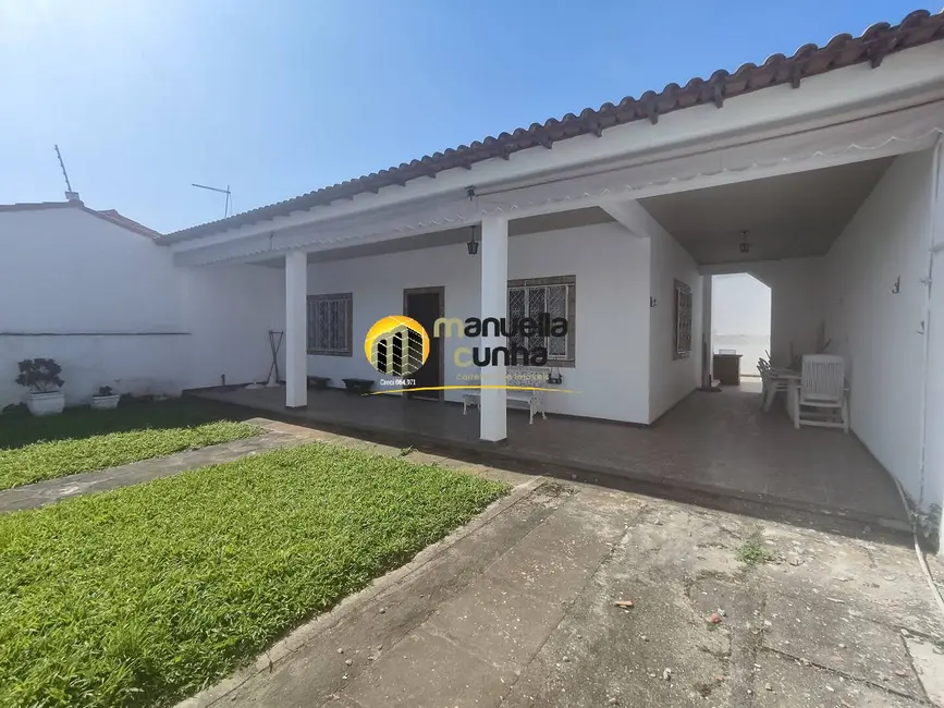 Foto 1 de Casa com 2 quartos à venda, 360m2 em Jardim Atlântico Oeste (Itaipuaçu), Marica - RJ