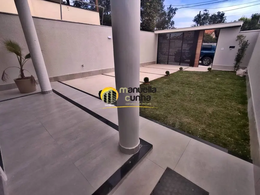 Casa com 3 quartos à venda, 240m2 em Jardim Atlântico Leste (Itaipuaçu), Marica - RJ - imagem 4 Foto 4 de Casa com 3 quartos à venda, 240m2 em Jardim Atlântico Leste (Itaipuaçu), Marica - RJ