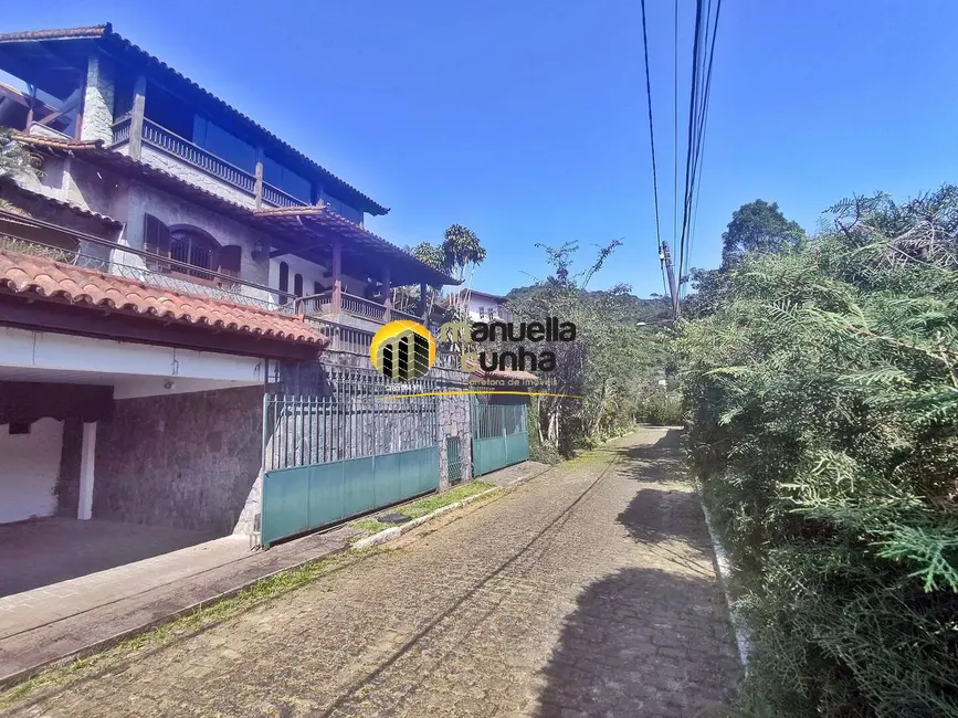 Casa com 5 quartos à venda, 550m2 em Quitandinha, Petropolis - RJ - imagem 9 Foto 9 de Casa com 5 quartos à venda, 550m2 em Quitandinha, Petropolis - RJ