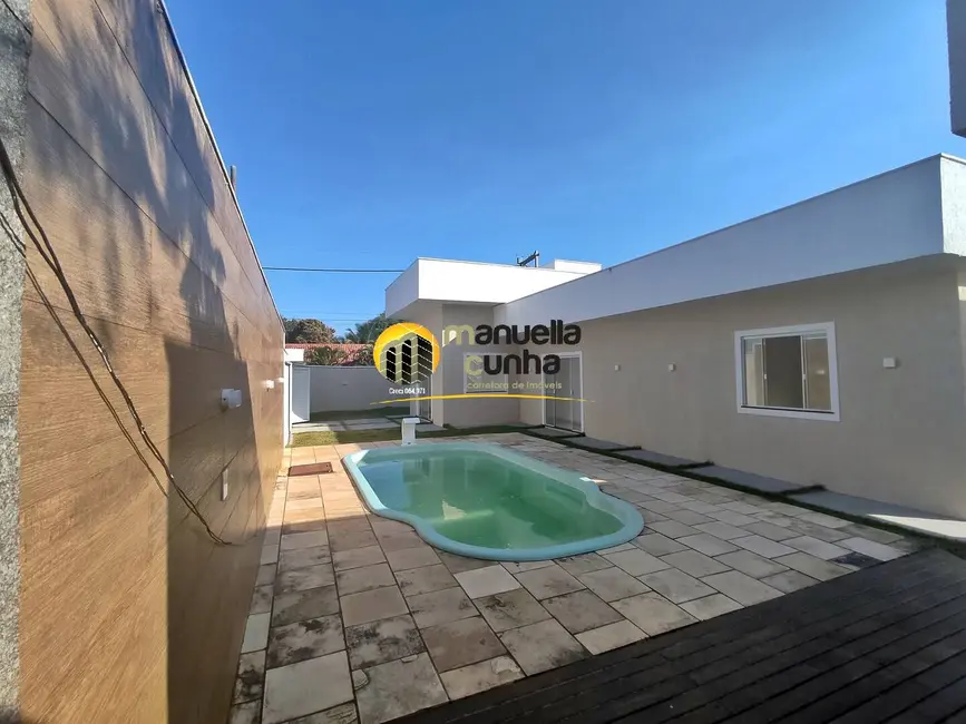 Foto 3 de Casa com 2 quartos à venda, 300m2 em Jardim Atlântico Central (Itaipuaçu), Marica - RJ