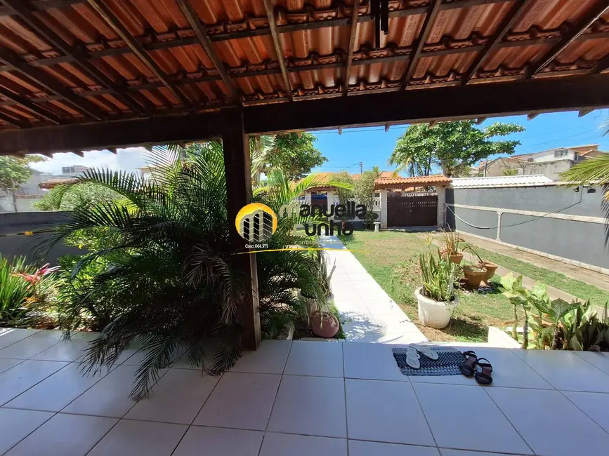 Foto 3 de Casa com 4 quartos à venda, 480m2 em Marica - RJ