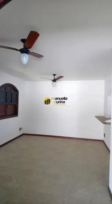 Casa com 2 quartos à venda, 418m2 em Centro, Marica - RJ - imagem 8 Foto 8 de Casa com 2 quartos à venda, 418m2 em Centro, Marica - RJ