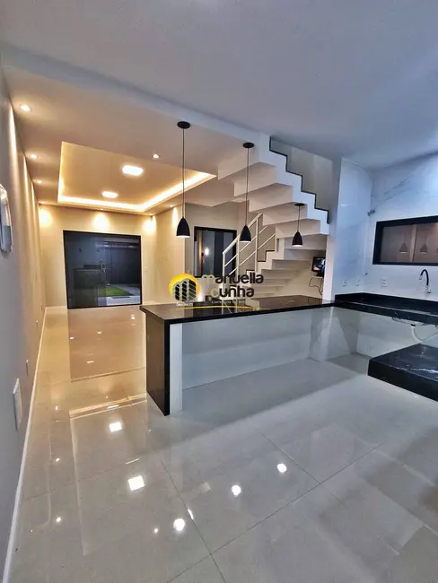 Foto 9 de Casa com 3 quartos à venda, 240m2 em Jardim Atlântico Leste (Itaipuaçu), Marica - RJ