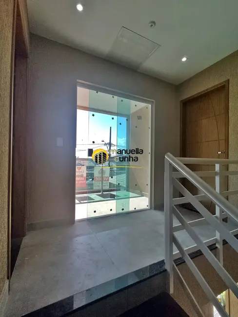 Apartamento com 3 quartos à venda em Jardim Atlântico Central (Itaipuaçu), Marica - RJ - imagem 4 Foto 4 de Apartamento com 3 quartos à venda em Jardim Atlântico Central (Itaipuaçu), Marica - RJ