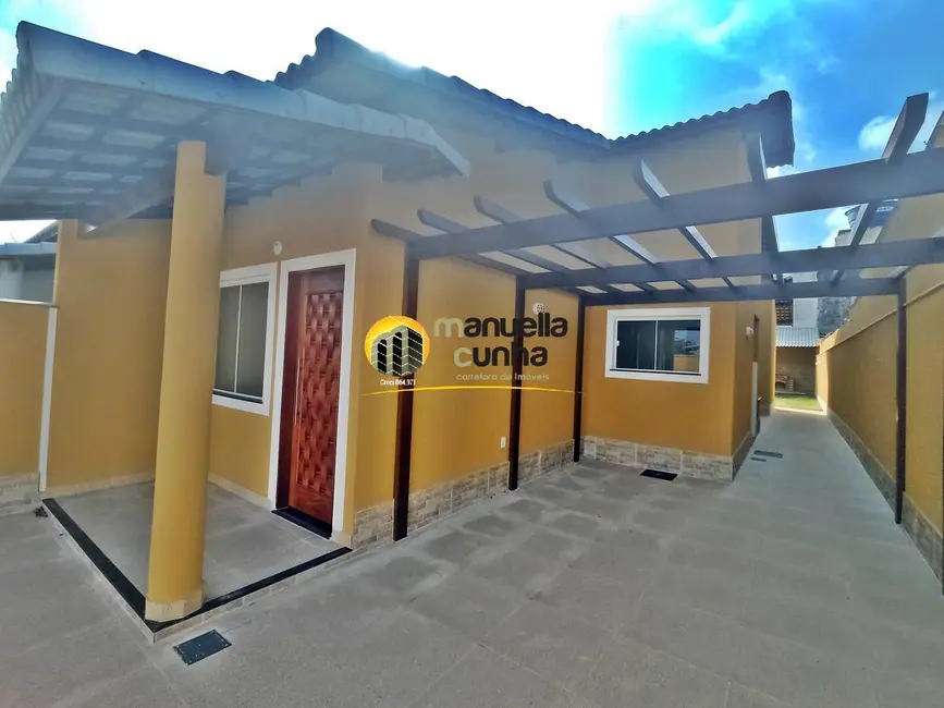 Foto 1 de Casa com 3 quartos à venda, 240m2 em Jardim Atlântico Central (Itaipuaçu), Marica - RJ