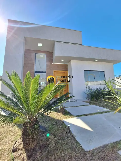 Foto 2 de Casa com 2 quartos à venda, 480m2 em Jardim Atlântico Central (Itaipuaçu), Marica - RJ