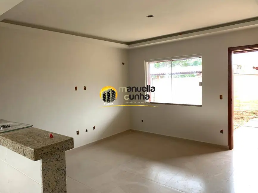 Foto 4 de Casa com 2 quartos à venda, 480m2 em Cajueiros (Itaipuaçu), Marica - RJ