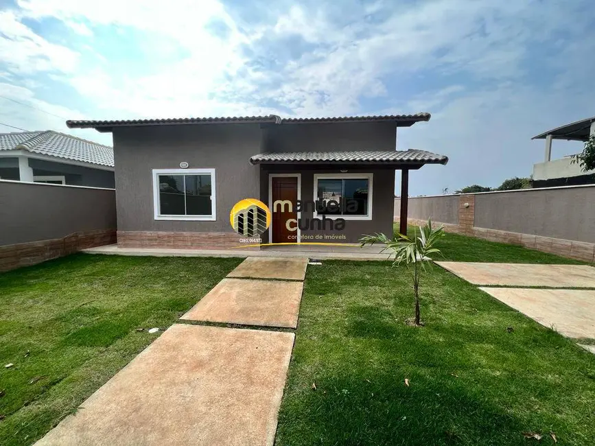 Foto 2 de Casa com 2 quartos à venda, 480m2 em Cajueiros (Itaipuaçu), Marica - RJ