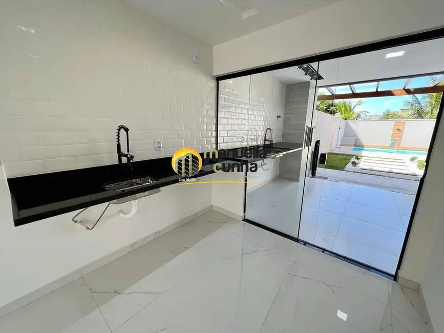 Foto 9 de Casa com 3 quartos à venda, 220m2 em Jardim Atlântico Central (Itaipuaçu), Marica - RJ