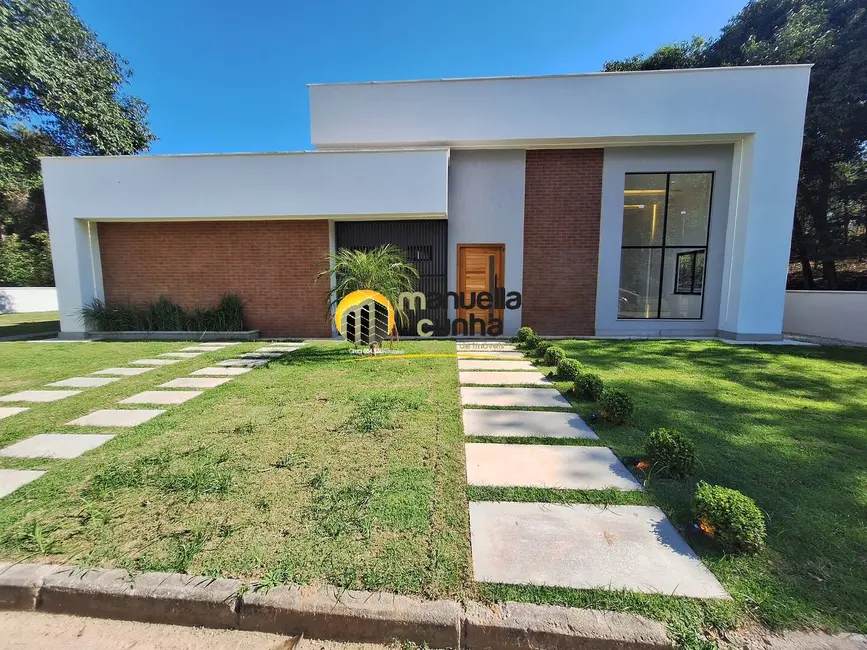 Casa de Condomínio com 3 quartos à venda, 500m2 em Marica - RJ - imagem 4 Foto 4 de Casa de Condomínio com 3 quartos à venda, 500m2 em Marica - RJ