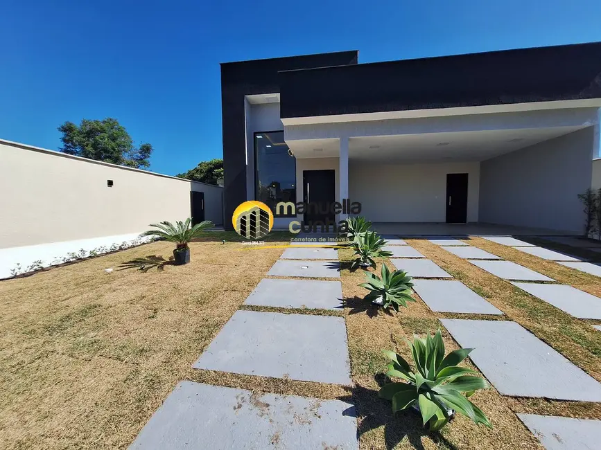 Foto 3 de Casa com 3 quartos à venda, 360m2 em Cajueiros (Itaipuaçu), Marica - RJ