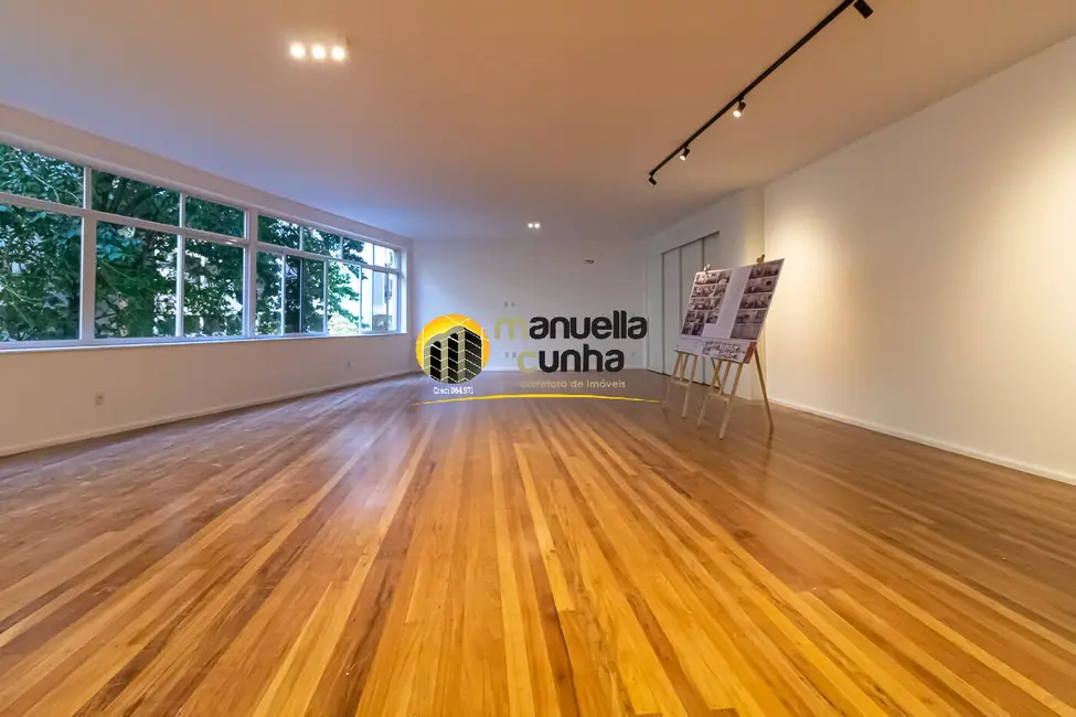 Apartamento com 4 quartos à venda, 3302m2 em Copacabana, Rio De Janeiro - RJ - imagem 3 Foto 3 de Apartamento com 4 quartos à venda, 3302m2 em Copacabana, Rio De Janeiro - RJ