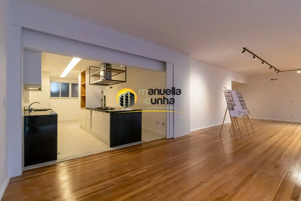 Apartamento com 4 quartos à venda, 3302m2 em Copacabana, Rio De Janeiro - RJ - imagem 7 Foto 7 de Apartamento com 4 quartos à venda, 3302m2 em Copacabana, Rio De Janeiro - RJ