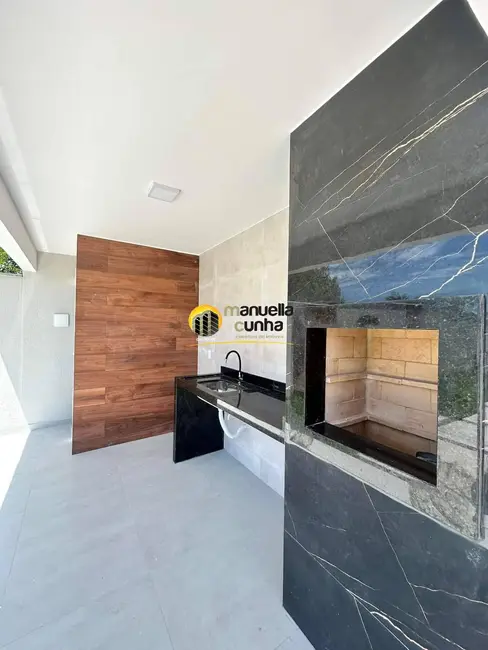 Casa com 3 quartos à venda, 480m2 em Jardim Atlântico Central (Itaipuaçu), Marica - RJ - imagem 9 Foto 9 de Casa com 3 quartos à venda, 480m2 em Jardim Atlântico Central (Itaipuaçu), Marica - RJ