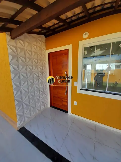 Foto 5 de Casa com 2 quartos à venda, 360m2 em Jacaroá, Marica - RJ