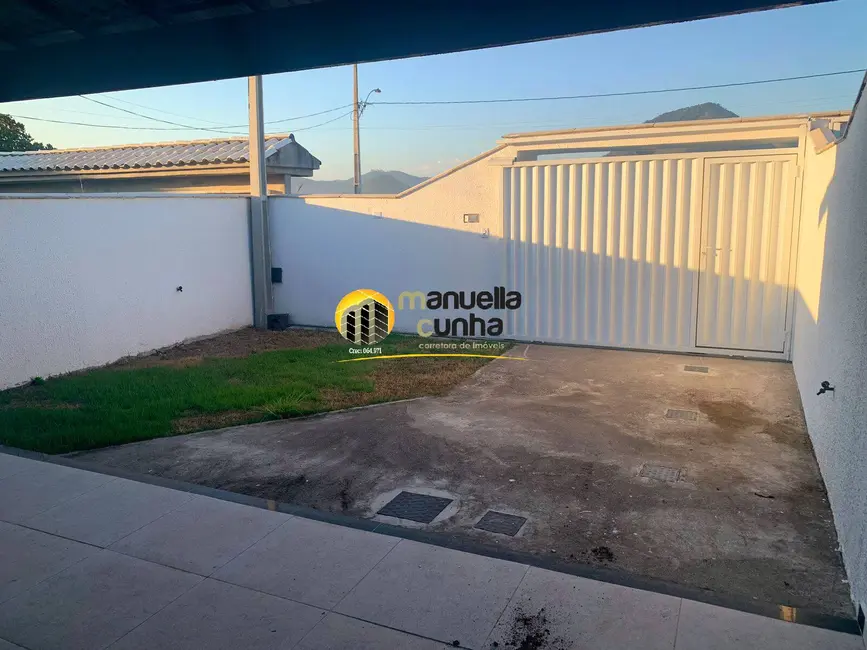 Foto 4 de Casa com 2 quartos à venda, 220m2 em Jardim Atlântico Leste (Itaipuaçu), Marica - RJ