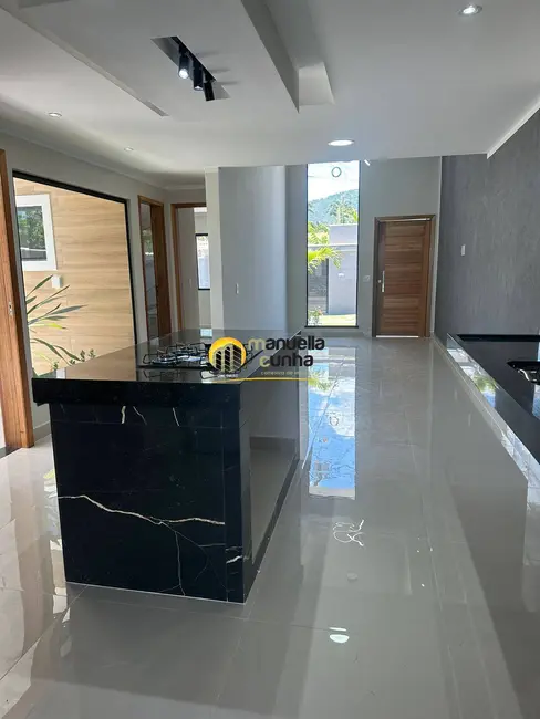 Foto 9 de Casa com 2 quartos à venda, 225m2 em Praia de Itaipuaçu (Itaipuaçu), Marica - RJ