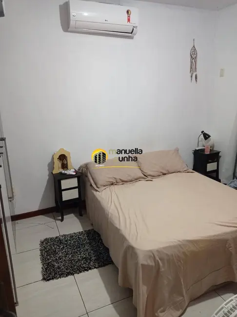 Foto 7 de Casa com 2 quartos à venda, 480m2 em Jardim Atlântico Central (Itaipuaçu), Marica - RJ