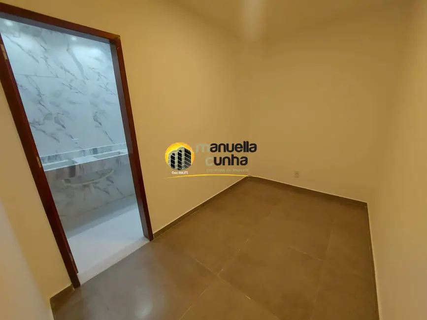 Foto 9 de Casa com 3 quartos à venda, 480m2 em Jardim Atlântico Central (Itaipuaçu), Marica - RJ