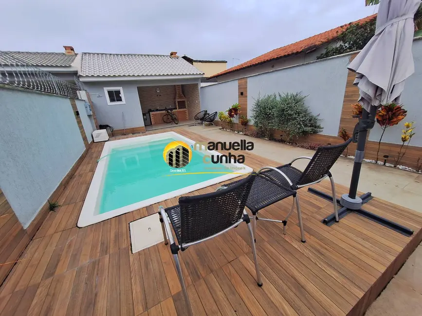 Foto 1 de Casa com 3 quartos à venda, 240m2 em Barroco (Itaipuaçu), Marica - RJ