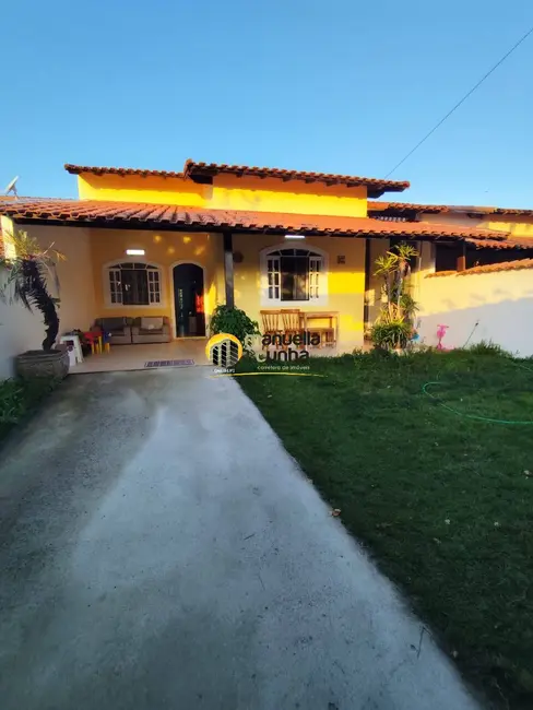 Foto 2 de Casa com 3 quartos à venda, 320m2 em Jardim Atlântico Central (Itaipuaçu), Marica - RJ