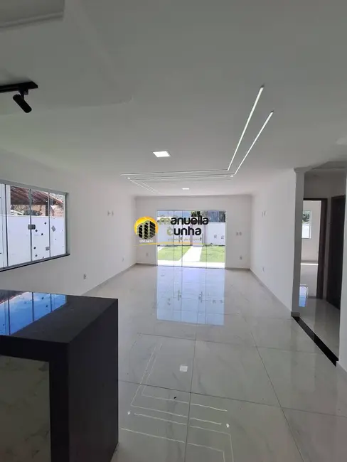 Foto 9 de Casa com 2 quartos à venda, 360m2 em Marica - RJ